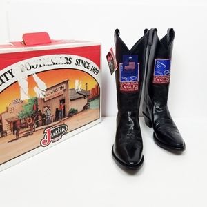 NWT Justin Western Cowgirl boots with patchwork 8B